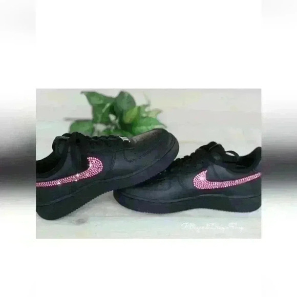 Bling Nike Air Force 1 Low Sneakers Customized with Pink Swarovski Crystals - Picture 2 of 6